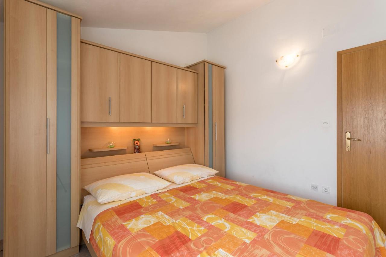 Apartmani Prkacin Trogir Exterior photo