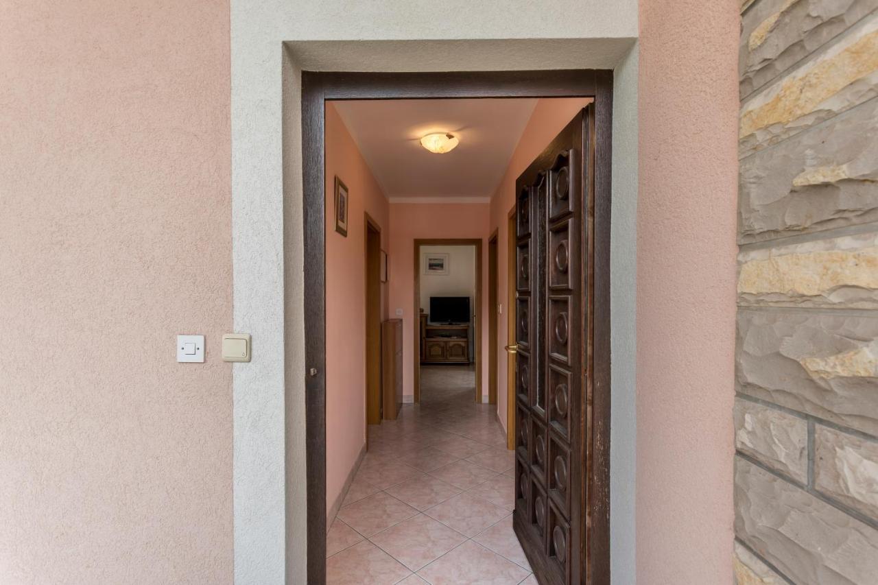Apartmani Prkacin Trogir Exterior photo