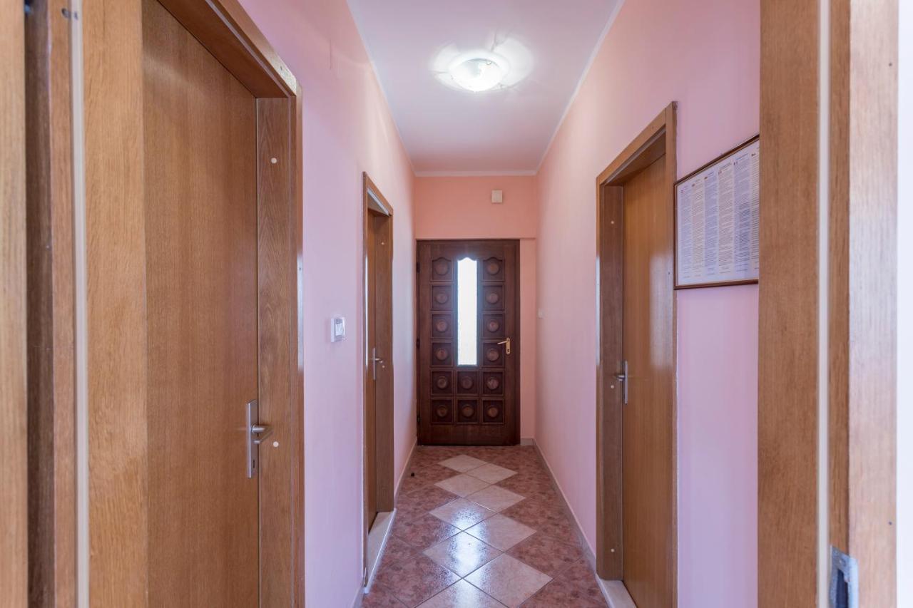 Apartmani Prkacin Trogir Exterior photo