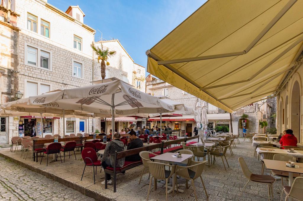 Apartmani Prkacin Trogir Exterior photo